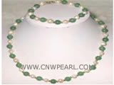 8mm green jade & freshwater pearl necklace & bracelet