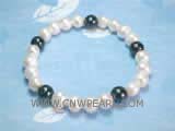 7-8mm white and black potato freshwater pearl  bracelet