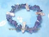 8-9mm white biwa freshwater pearl bracelet with  irregular gemstone and amethyst