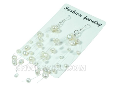 white nugget freshwater pearl dangling earrings