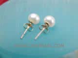 6-6.5mm white round freshwater pearl stud earrings