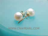 6.5-7mm white round freshwater pearl stud earrings