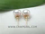 8.5-9mm white bread freshwater pearl stud earrings