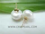 8-9mm white bread freshwater pearl stud earrings