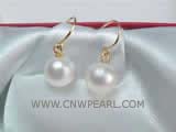 7.5-8mm white round freshwater pearl dangling earrings
