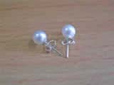 7-8mm white round freshwater pearl stud earrings