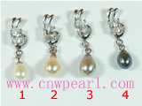 6*8m tear-drop cultured pearl pendant with zircon beads