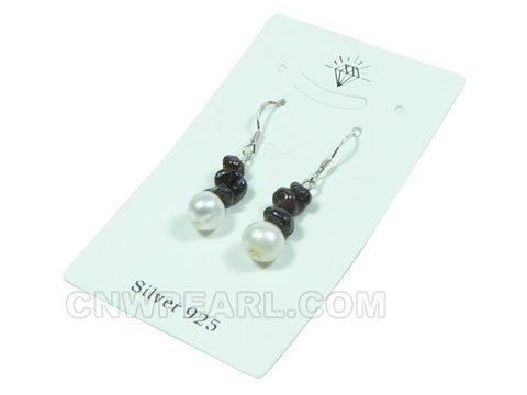7-8mm freshwater pearl sterling earring with red garnet