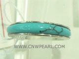 wholesale 925 silver ring with semiround turquoise on it